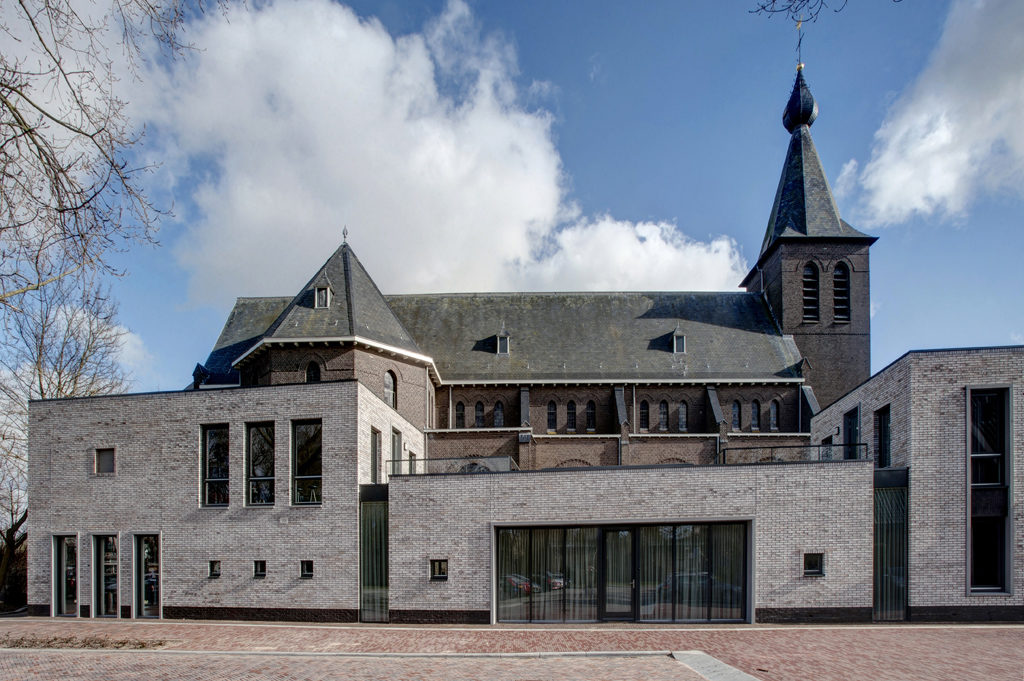 Nicolaasparochie Zoetermeer DE architekten